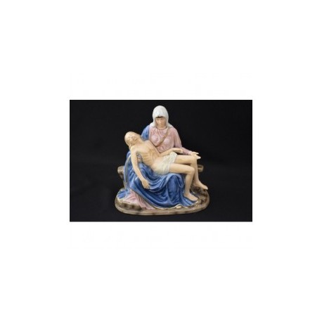 Piedad en porcelana