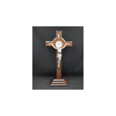 Cruz de base grande de San...